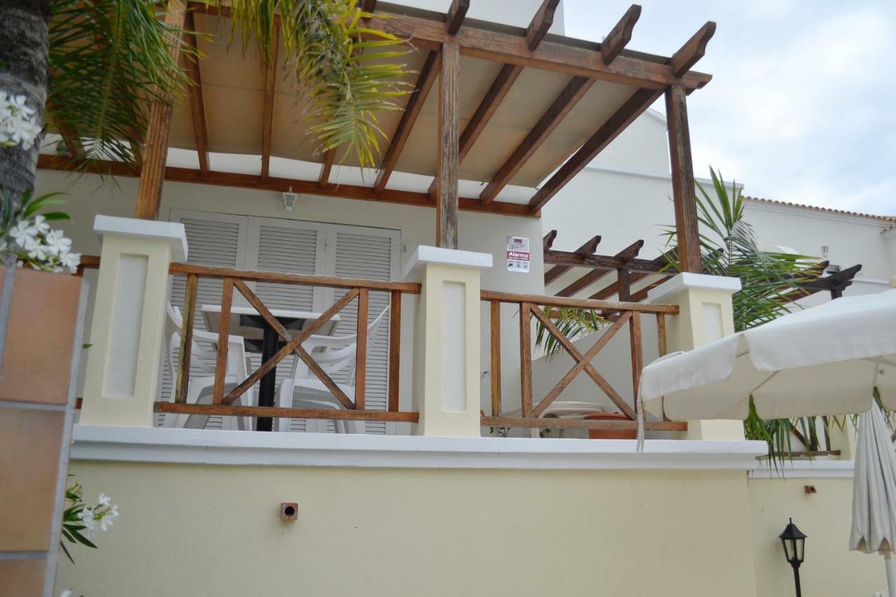 Golf Resort Tenerife Sur 로스크리스티아노스 외부 사진